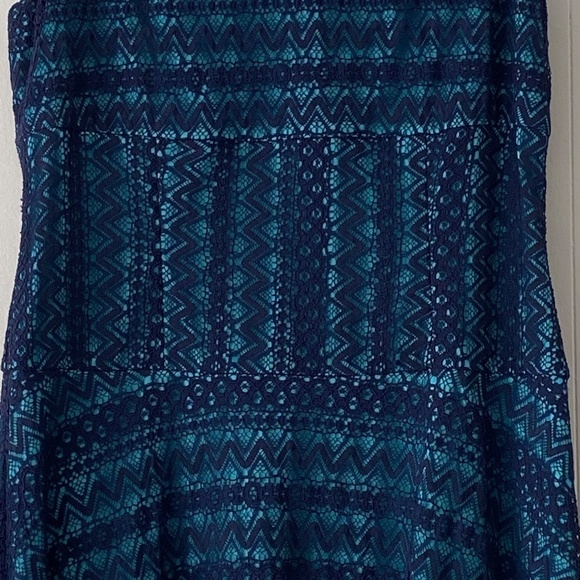 Maggy London for Melanie Lynn lined with lace overly dress size 6 - Picture 10 of 10